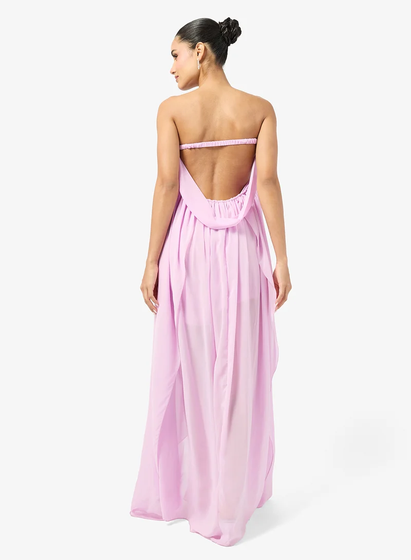 جينجر بوتيك فستان بياقة هالتر وتفاصيل كشكش شلال